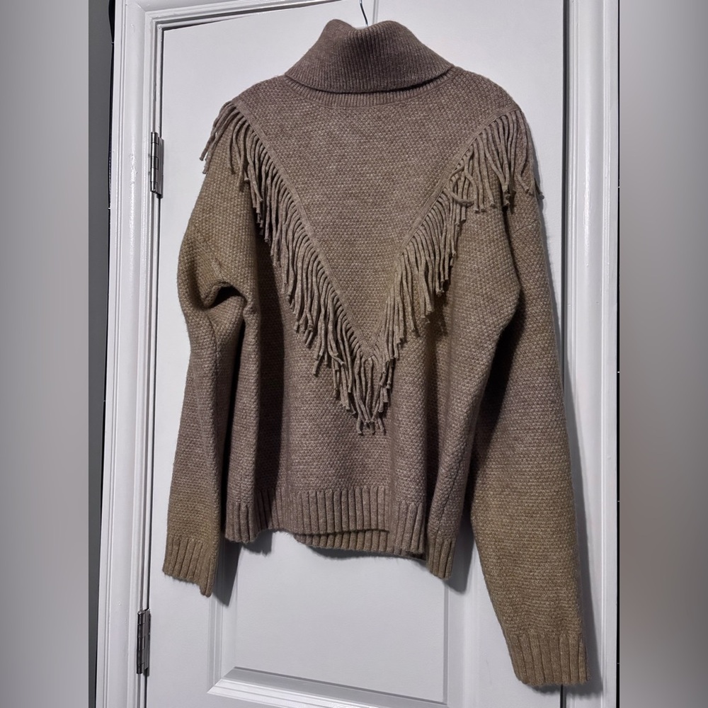 NWT Hem & Thread Fringe V-Paneled Turtleneck Sweater - Taupe Large